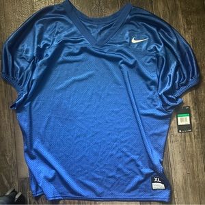 Nike Football practice shirt NWT